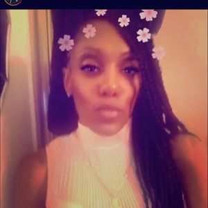 Meet your Posher, Jasmine